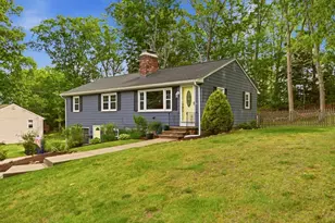 78 Grand View Rd, East Greenwich, RI 02818 - Photo 3