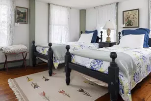 20 Willow St, Newport, RI 02840 - Photo 15