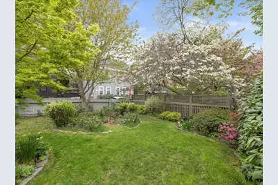 20 Willow Street, Newport, RI 02840 - Photo 5