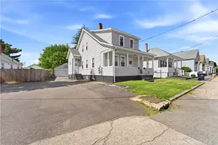 33 Laura St, East Providence, RI 02914 - Photo 27