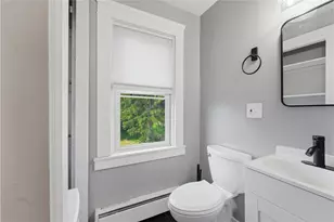 33 Laura St, East Providence, RI 02914 - Photo 11