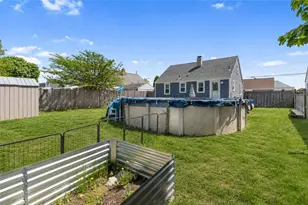 107 Olympia Ave, Pawtucket, RI 02861 - Photo 29