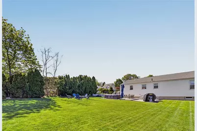 64 Westfield Drive, Cranston, RI 02920 - Photo 29