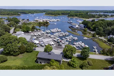 32 Ocean Avenue, North Kingstown, RI 02852 - Photo 5