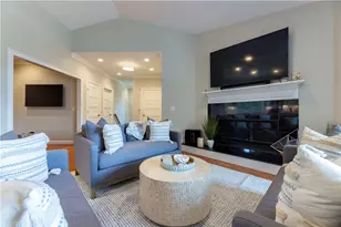 32 Ocean Ave, North Kingstown, RI 02852 - Photo 11