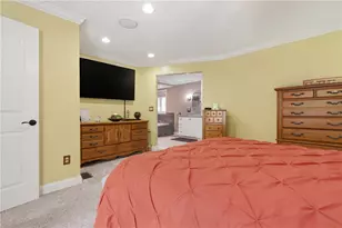 304 Gauthier Dr, Woonsocket, RI 02895 - Photo 21