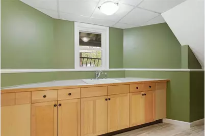 304 Gauthier Drive, Woonsocket, RI 02895 - Photo 37