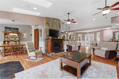 304 Gauthier Drive, Woonsocket, RI 02895 - Photo 15