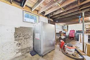 11 Hall Ave, Warren, RI 02885 - Photo 19