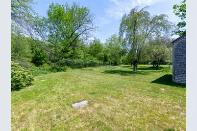 383 Putnam Pike, Glocester, RI 02829 - Photo 31