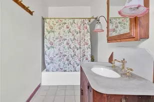 383 Putnam Pike, Glocester, RI 02829 - Photo 21