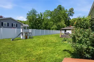 23 Southwood Dr, Cumberland, RI 02864 - Photo 43