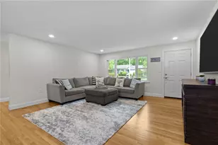 23 Southwood Dr, Cumberland, RI 02864 - Photo 11