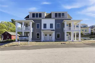 67 Queen St, East Greenwich, RI 02818 - Photo 3
