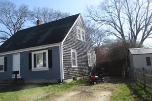 48 Wesleyan Ave, Warwick, RI 02886 - Photo 7