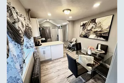 239 Taft Street, Pawtucket, RI 02860 - Photo 3