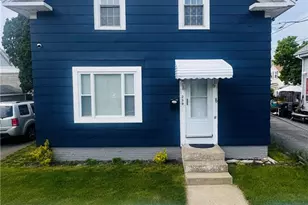239 Taft St, Pawtucket, RI 02860 - Photo 1