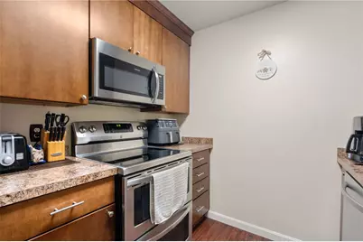 15 Higgins Street #109, Smithfield, RI 02917 - Photo 5