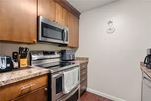 15 Higgins St, Smithfield, RI 02917 - Photo 5