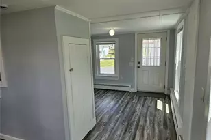 2353 Main Rd, Tiverton, RI 02878 - Photo 11
