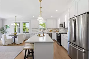 67 Queen St, East Greenwich, RI 02818 - Photo 11