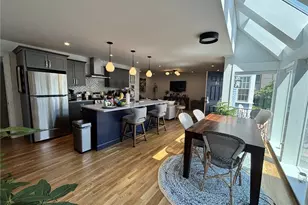 84 John St, Newport, RI 02840 - Photo 3