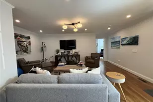 84 John St, Newport, RI 02840 - Photo 5