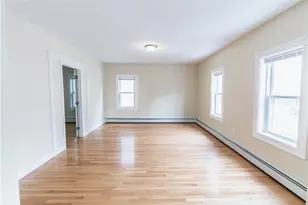 690 Academy Ave, Providence, RI 02908 - Photo 5