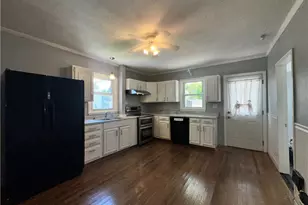 375 Old River Rd, Lincoln, RI 02838 - Photo 9