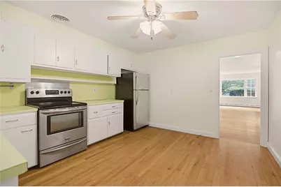 1 Red Cross Avenue #B, Newport, RI 02840 - Photo 7