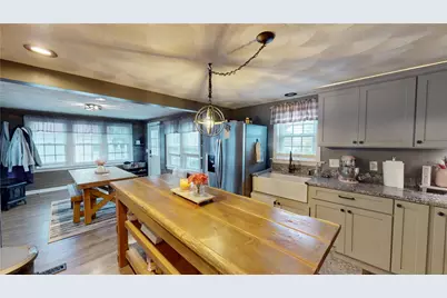 24 Annette Avenue, Pawtucket, RI 02861 - Photo 11