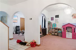 291 California Ave, Providence, RI 02905 - Photo 5