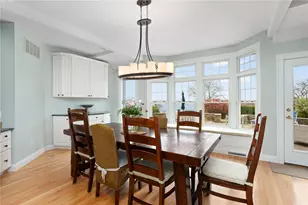 75 N Cliff Dr, Narragansett, RI 02882 - Photo 27