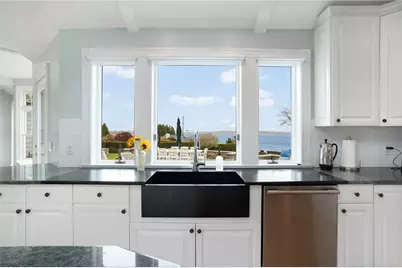 75 N Cliff Drive, Narragansett, RI 02882 - Photo 25