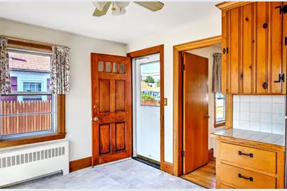 190 Rice Avenue, Pawtucket, RI 02861 - Photo 21