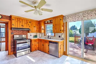 190 Rice St, Pawtucket, RI 02861 - Photo 17