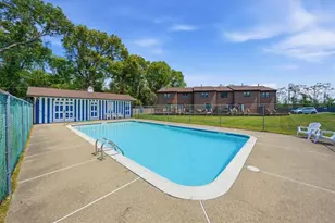 275 Grotto Ave, Pawtucket, RI 02860 - Photo 29