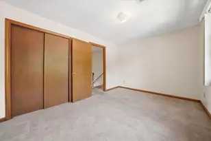 275 Grotto Ave, Pawtucket, RI 02860 - Photo 23