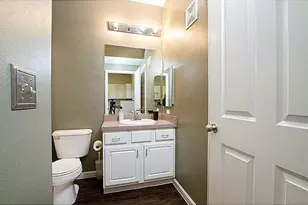 1000 Providence Pl, Providence, RI 02903 - Photo 17