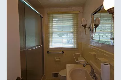 105 Longview Drive, Cranston, RI 02920 - Photo 9