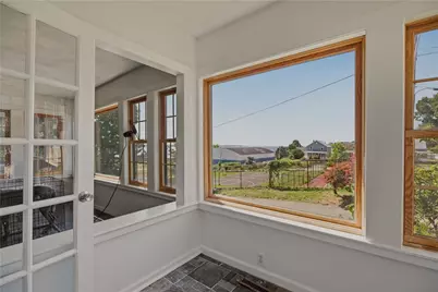 95 Bay View Avenue, Cranston, RI 02905 - Photo 5