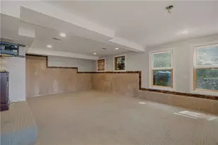 95 Bay View Ave, Cranston, RI 02905 - Photo 47