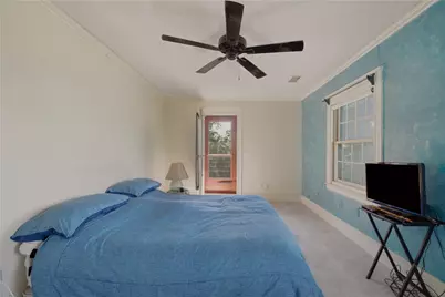 95 Bay View Avenue, Cranston, RI 02905 - Photo 25