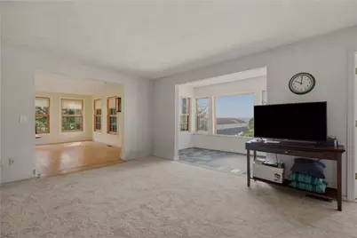 95 Bay View Avenue, Cranston, RI 02905 - Photo 11