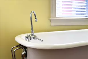 68 E Manning St, Providence, RI 02906 - Photo 27