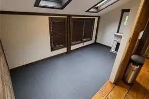 115 Jackson Schoolhouse Rd, Glocester, RI 02814 - Photo 9