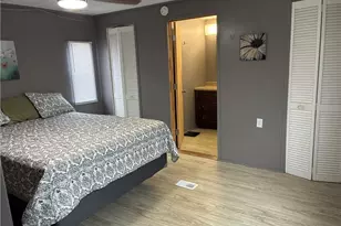245 Manton St, Pawtucket, RI 02861 - Photo 19