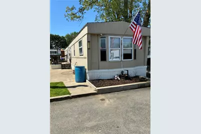 245 Manton Street, Pawtucket, RI 02861 - Photo 3