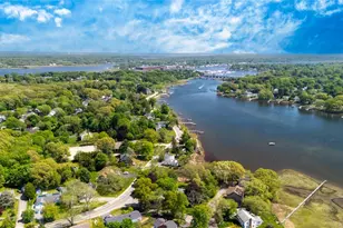 47 Meadowbrook Dr, Barrington, RI 02806 - Photo 7
