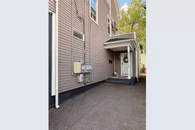 1289 Cranston Street, Cranston, RI 02920 - Photo 5